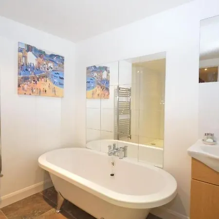 Apartamento Lot 4, The Old Auction Rooms, With Parking