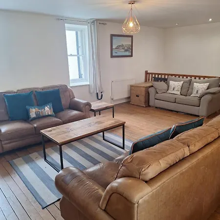 Apartment Lot 4, The Old Auction Rooms, With Parking *