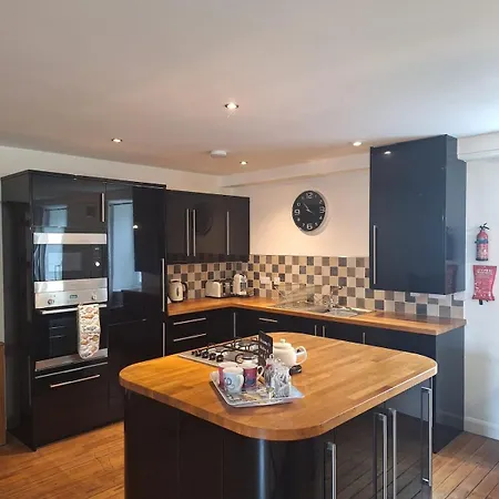 Lot 4, The Old Auction Rooms, With Parking Apartment Whitby